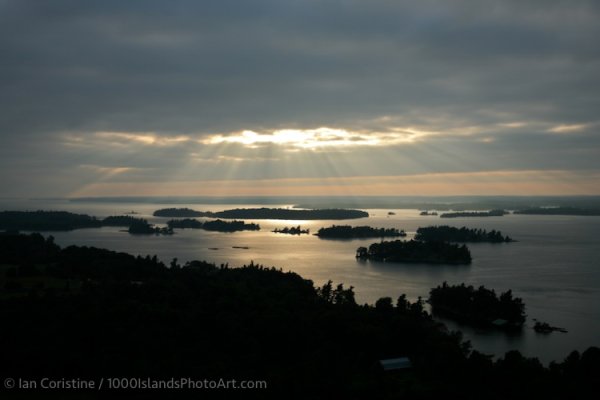 Moods 5DIMG 0906.633351370810875000